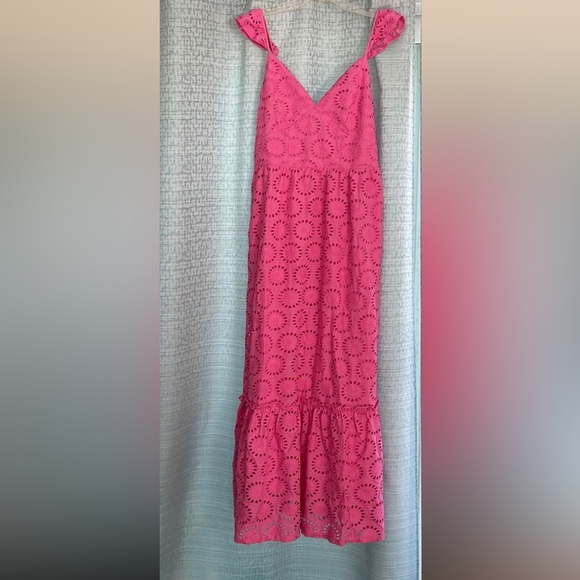 Vineyard Vines Eyelet Maxi Dress, Medium Paradise Punch, NWT - Picture 2 of 11